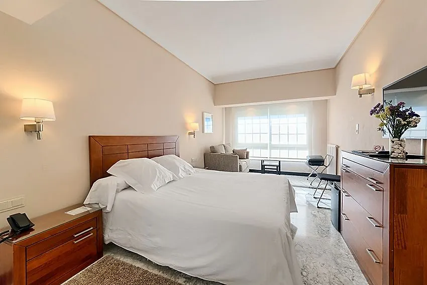 Hotel Avenida Сан-Себастьян 3*,  Испания
